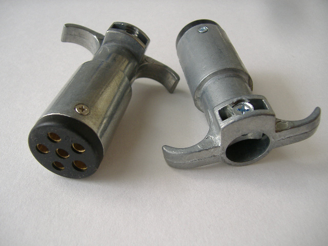 6 Pole Round Trailer End Aluminum Die Cast Connector