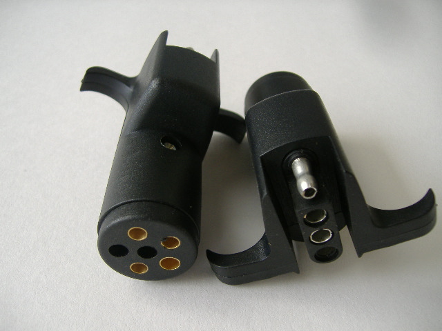Trailer Harness Adapter 6 Way Round to 4 Way Flat